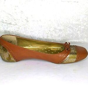 HUSH PUPPIES Comfort Slip-on Flats‎ Gold Metallic Trim Womens 8.5 Brown Leather